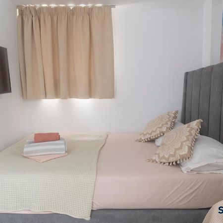 Explore Greece From Cozy City Centre Apartment Chalkís Esterno foto